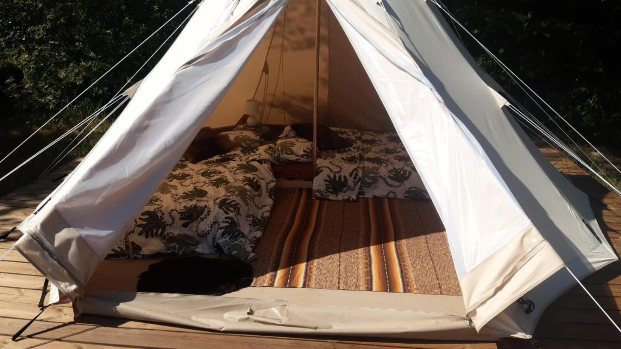 普里恩斯慕斯 Glamping Fluffy Horns - Glempings Pukainie Ragi酒店 外观 照片