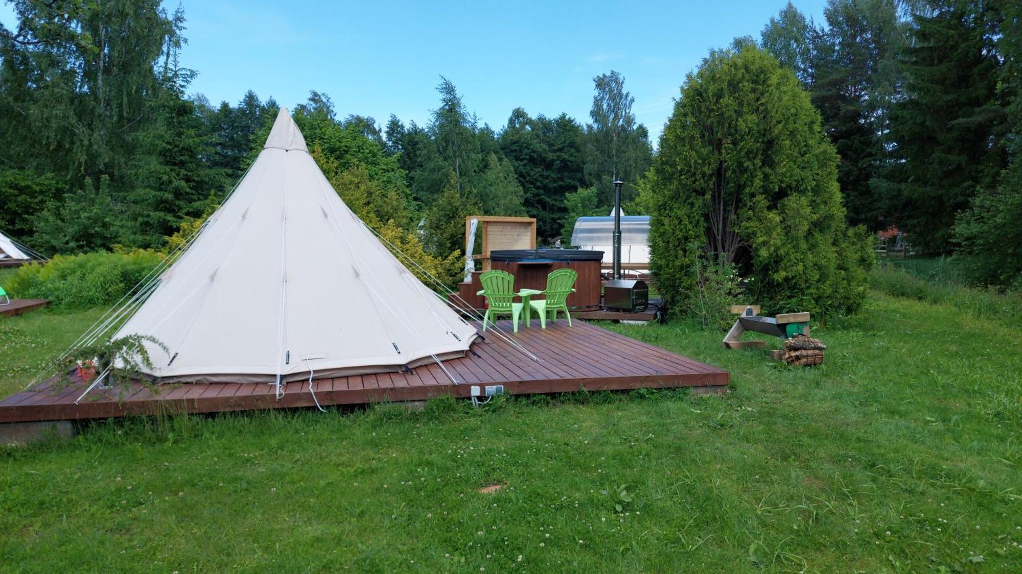 普里恩斯慕斯 Glamping Fluffy Horns - Glempings Pukainie Ragi酒店 外观 照片